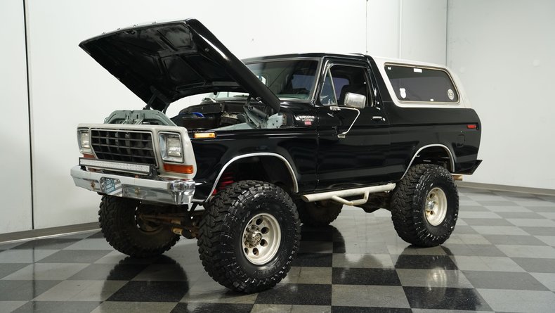 Ford-Bronco-1979-Black-Gray-39