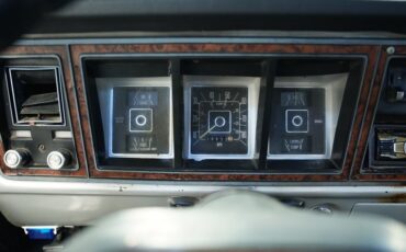 Ford-Bronco-1979-Black-Gray-4