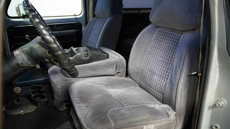 Ford-Bronco-1979-Black-Gray-42