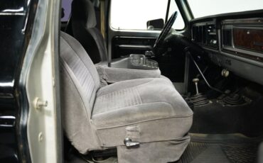Ford-Bronco-1979-Black-Gray-46