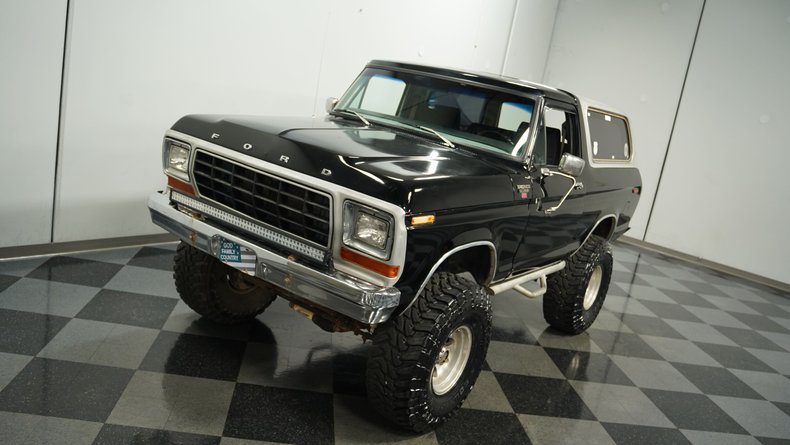 Ford-Bronco-1979-Black-Gray-8