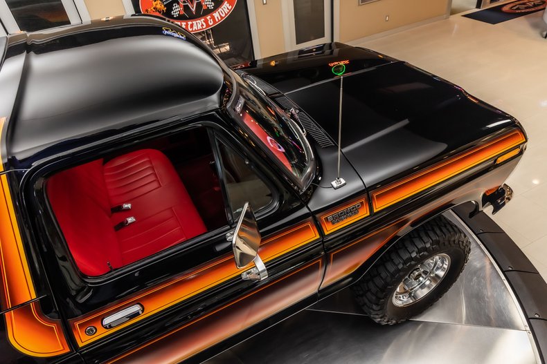 Ford-Bronco-1979-Black-Red-12
