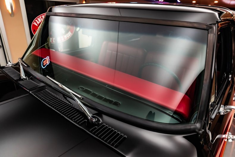 Ford-Bronco-1979-Black-Red-24