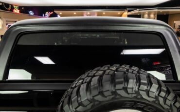 Ford-Bronco-1979-Black-Red-4