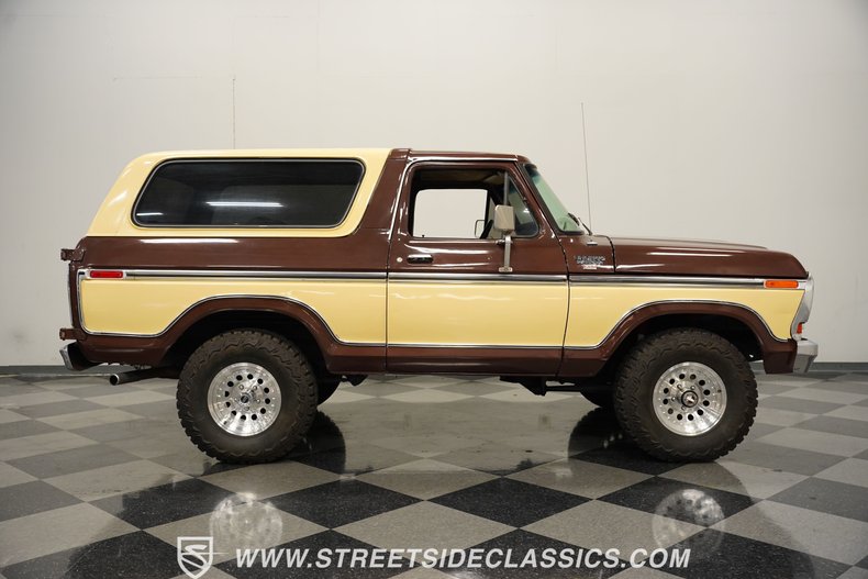 Ford-Bronco-1979-Brown-Beige-23