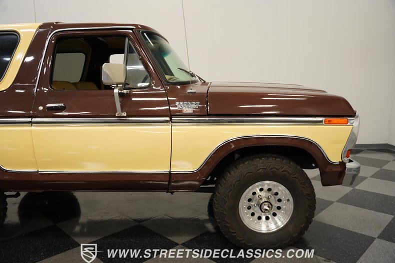 Ford-Bronco-1979-Brown-Beige-36