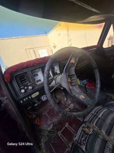 Ford-Bronco-1979-Custom-5