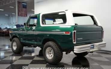 Ford-Bronco-1979-Green-Metallic-Green-1