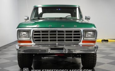 Ford-Bronco-1979-Green-Metallic-Green-11