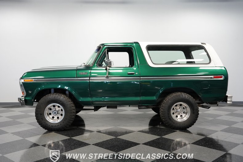 Ford-Bronco-1979-Green-Metallic-Green-18