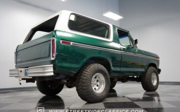 Ford-Bronco-1979-Green-Metallic-Green-23