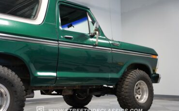 Ford-Bronco-1979-Green-Metallic-Green-24