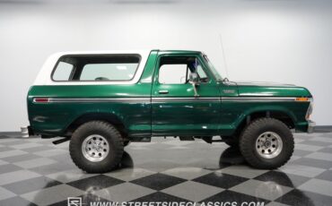 Ford-Bronco-1979-Green-Metallic-Green-3