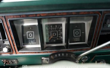 Ford-Bronco-1979-Green-Metallic-Green-36