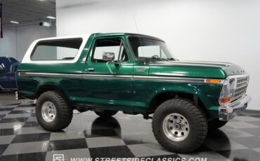 Ford-Bronco-1979-Green-Metallic-Green-4