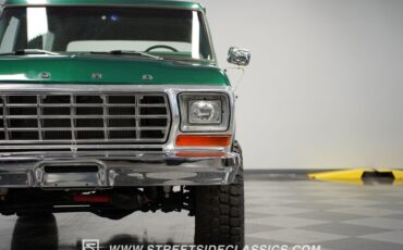 Ford-Bronco-1979-Green-Metallic-Green-44