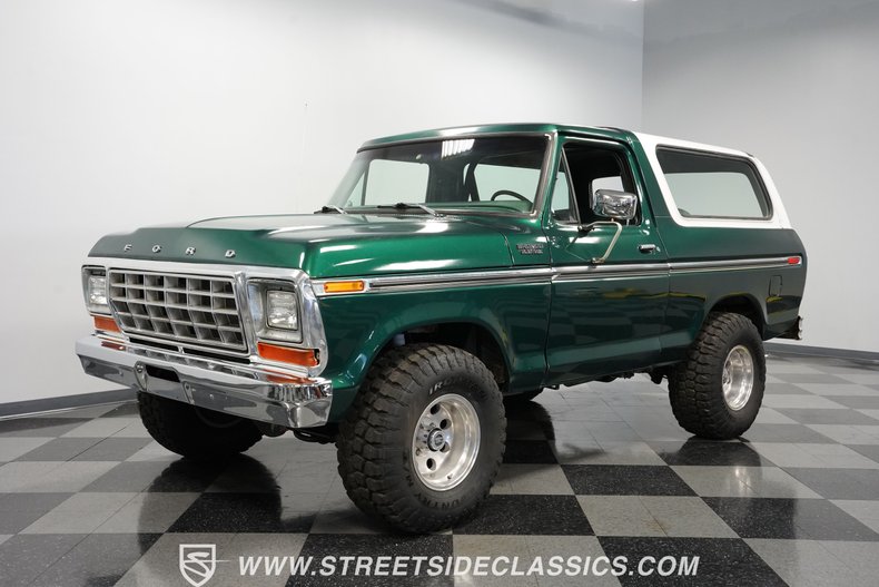 Ford-Bronco-1979-Green-Metallic-Green-47