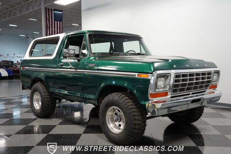 Ford-Bronco-1979-Green-Metallic-Green-5