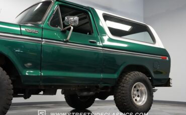 Ford-Bronco-1979-Green-Metallic-Green-6