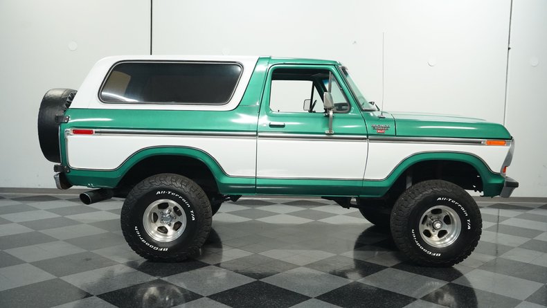 Ford-Bronco-1979-Green-Plaid-11