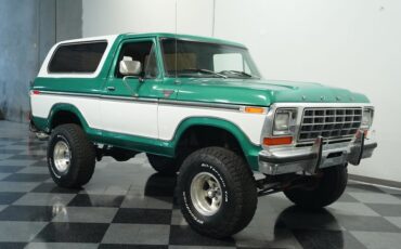 Ford-Bronco-1979-Green-Plaid-12