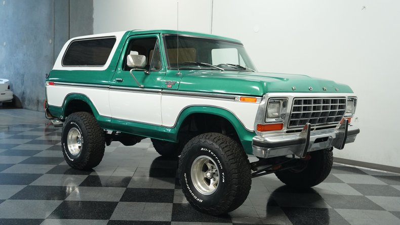 Ford-Bronco-1979-Green-Plaid-12