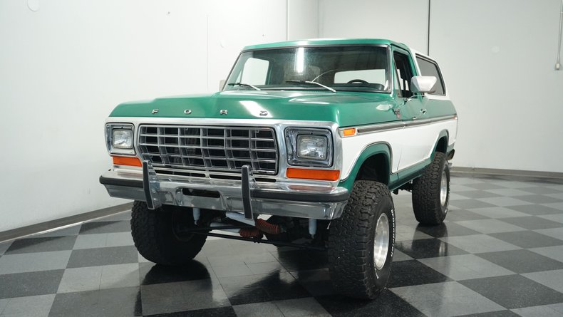 Ford-Bronco-1979-Green-Plaid-15