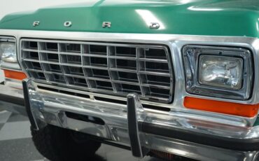 Ford-Bronco-1979-Green-Plaid-16