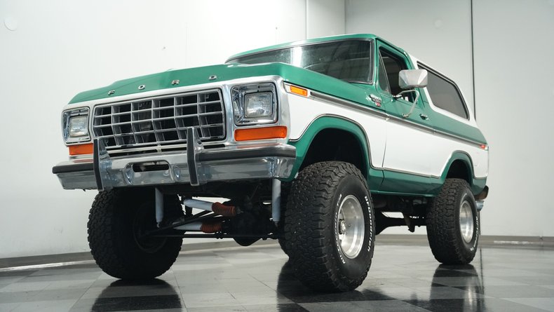 Ford-Bronco-1979-Green-Plaid-18