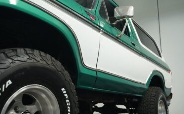Ford-Bronco-1979-Green-Plaid-19