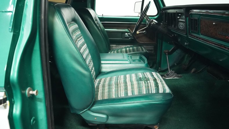 Ford-Bronco-1979-Green-Plaid-27