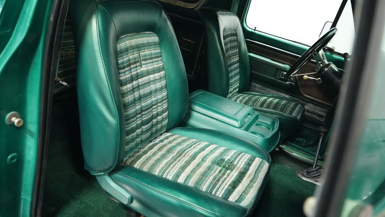 Ford-Bronco-1979-Green-Plaid-31
