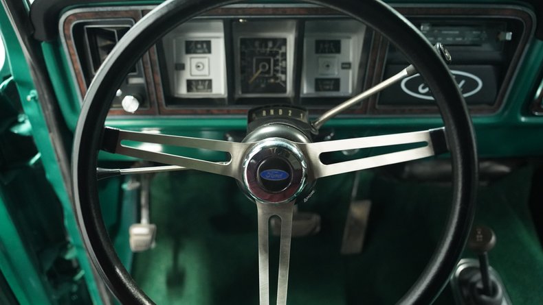 Ford-Bronco-1979-Green-Plaid-32