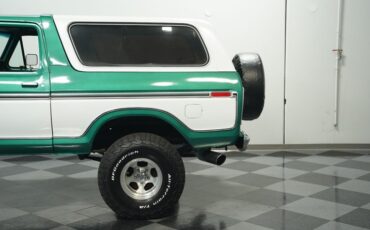 Ford-Bronco-1979-Green-Plaid-39