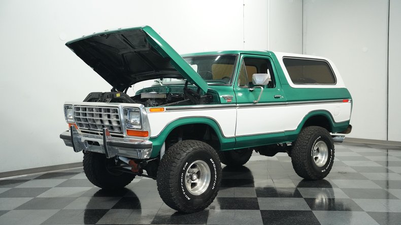 Ford-Bronco-1979-Green-Plaid-45