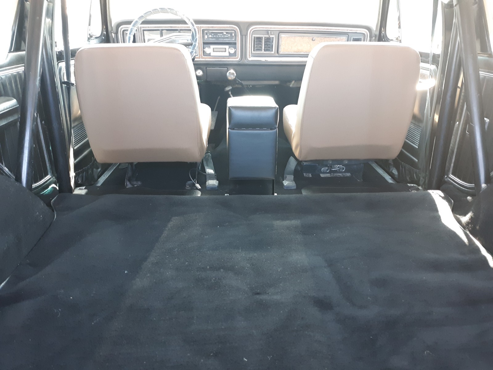 Ford-Bronco-1979-SUV-13