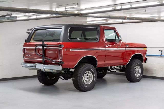 Ford-Bronco-1979-SUV-18