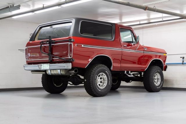 Ford-Bronco-1979-SUV-19