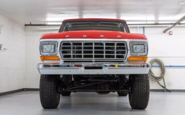 Ford-Bronco-1979-SUV-2