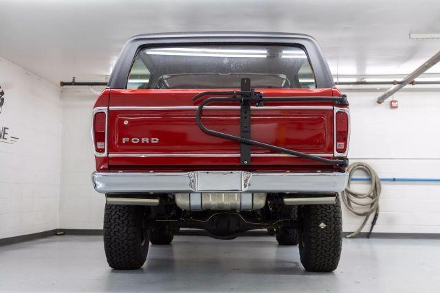 Ford-Bronco-1979-SUV-21