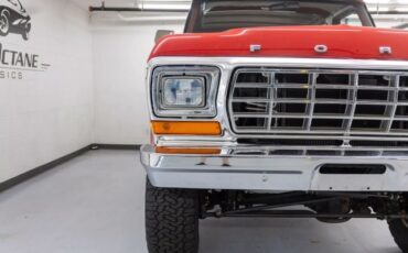 Ford-Bronco-1979-SUV-3