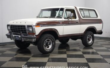 Ford-Bronco-1979-White-Tan-12