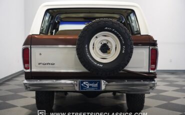 Ford-Bronco-1979-White-Tan-18