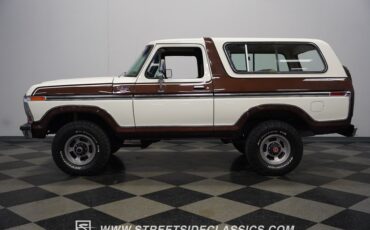 Ford-Bronco-1979-White-Tan