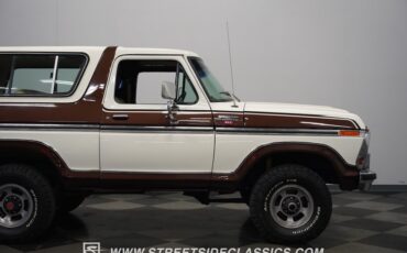 Ford-Bronco-1979-White-Tan-40