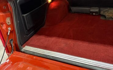 Ford-Bronco-1982-SUV-19
