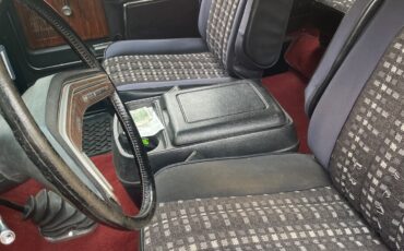 Ford-Bronco-1982-SUV-6