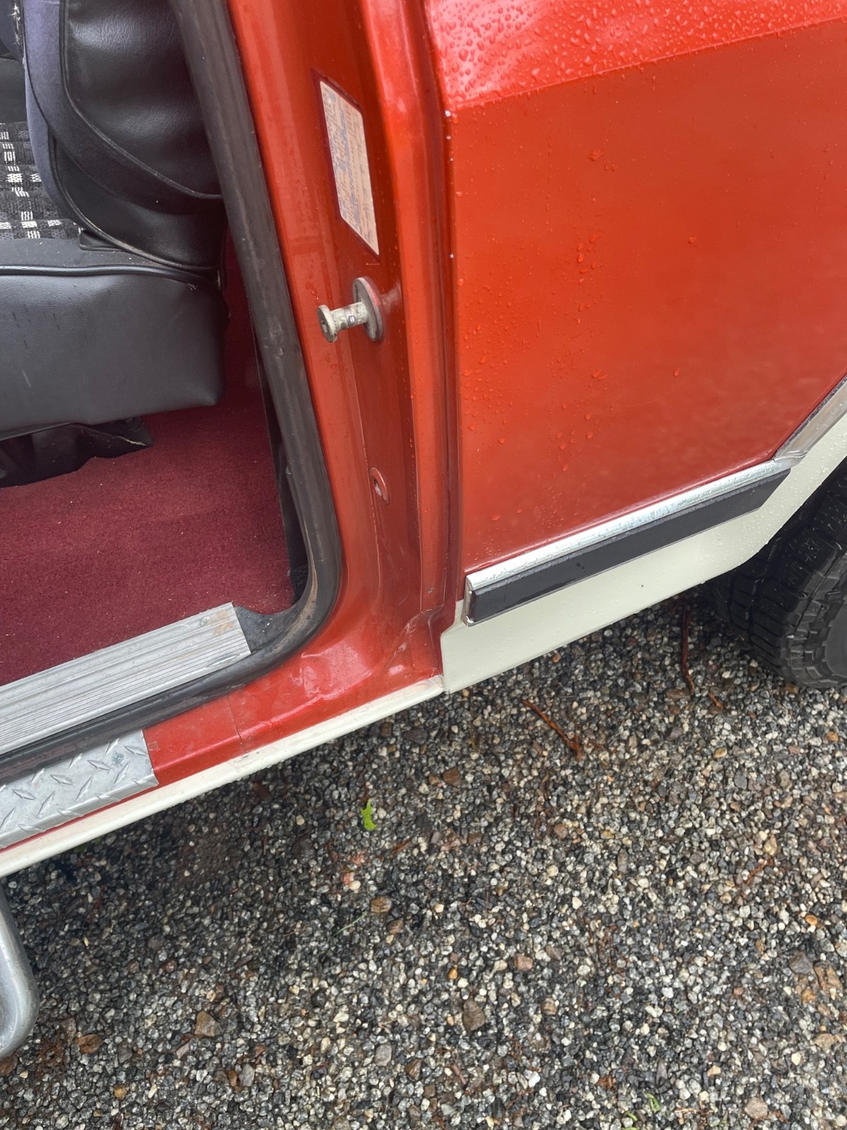 Ford-Bronco-1982-SUV-7