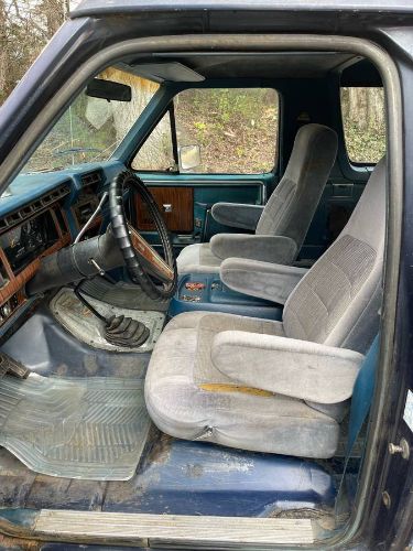 Ford-Bronco-1983-Blue-6