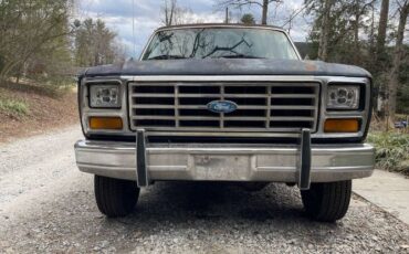 Ford-Bronco-1983-Blue-7